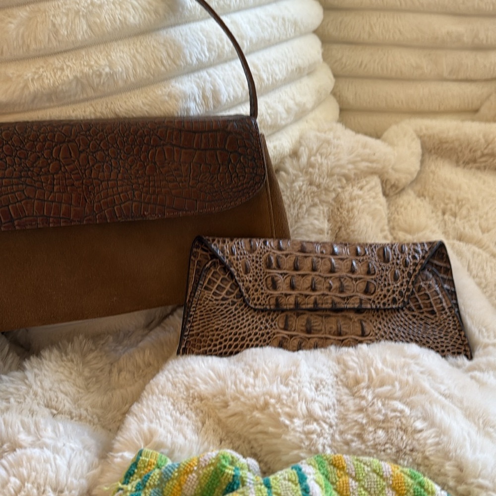 Stylish Brown Croc-Embossed Clutch with wallet